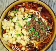 Pea Noodles with Fried Sauce