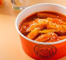 Spicy Fish Cake and Rice Cake Stir-fry