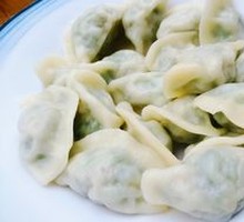 Golden Red Oil Leek Pork Dumplings