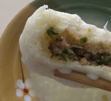 Fresh Meat and Sprout Bun