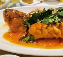 Squirrel-shaped Perch