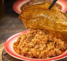 Lotus Leaf Steamed Pork with Rice Flour