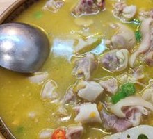 Sour Soup with Pig Trotters