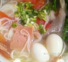 Three Delicacies Rice Noodles