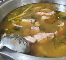 Sliced Fish with Spicy Sauce