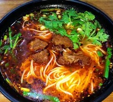 Sour Cabbage Beef Rice Noodles