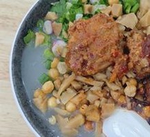 Stewed Intestine Tofu Pudding