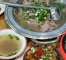 Braised Beef with翘脚 (Small Pot)
