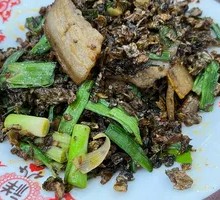 Salted Vegetable Stir-fry with Pork