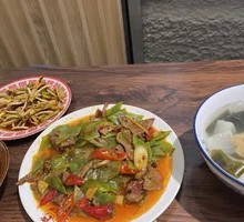 Stir-fried Pig Liver with Pickled Chili