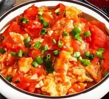 Tomato and Egg Stir-Fry