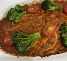 Classic Italian Meat Sauce Pasta