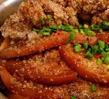 Steamed Pork with Rice Flour