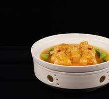 Golden Soup Fresh Shrimp Dumplings