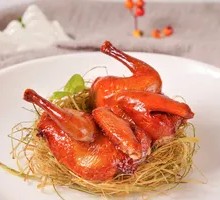 Crispy Pastry Pigeon