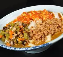 Braised Pork Knife-Sliced Noodles