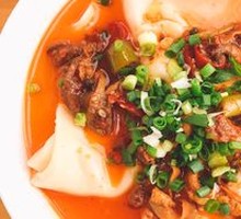 Sour Cabbage Chicken Offal Noodles