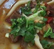 Beef Noodles with Beef Topping