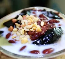 Red Bean and Grass Jelly Dessert