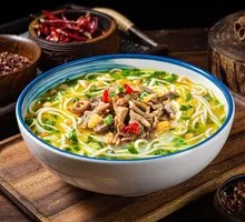 Sour Cabbage and Pickled Chili Chicken Offal Rice Noodles