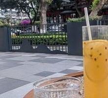 Passion Lemon Sparkling Water