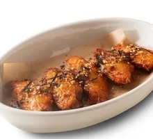Honey-Scented Golden Tender Chicken Wings