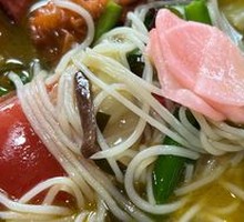 Sour Cabbage and Pork Noodles