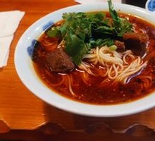 Sour Cabbage Beef Noodles