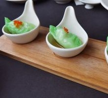 Jade Coral Sea Cucumber Dumplings