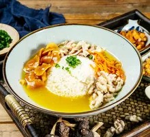 Slippery Mushroom Chicken Rice