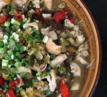 Sour Cabbage with Pork Intestines
