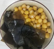 Seaweed and Pea Stir-fry