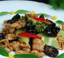 Sliced Pork with Bamboo Shoots and Black Mushrooms