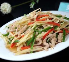 Young Ginger Stir-Fried Pork Strips