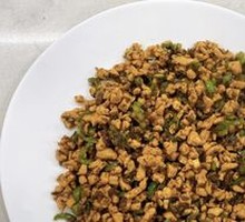 Chicken with Pickled Mustard Greens