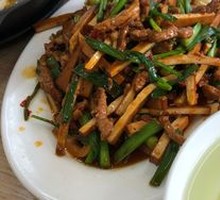 Fried Tofu Skin with Pork Strips