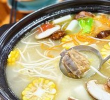 Pork Rib and Pig Trotter Hot Pot