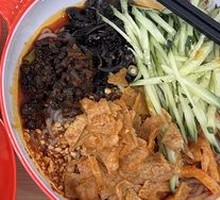 Special Dry-Mixed Snail Noodles