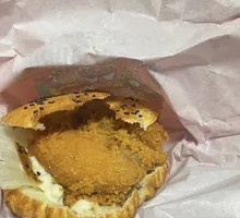 Spicy Chicken Leg Chinese Burger