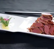 Braised Goose Liver and Tripe