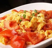Tomato and Egg Stir-Fry