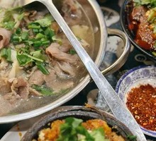Stewed Beef with翘脚