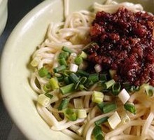 Beijing-style Soy Sauce Noodles