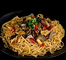Dry-Mixed Chicken Offal Noodles