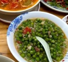 Stewed Pork with Peas
