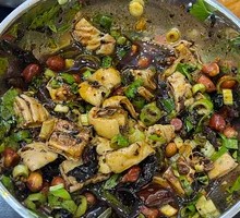 Signature Stewed Intestines Salad