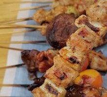 Scallion Grilled Chicken Skewers