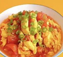 Tomato and Egg Stir-Fry
