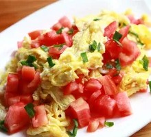 Tomato and Egg Stir-Fry
