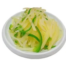 Sliced Potatoes with Green Pepper